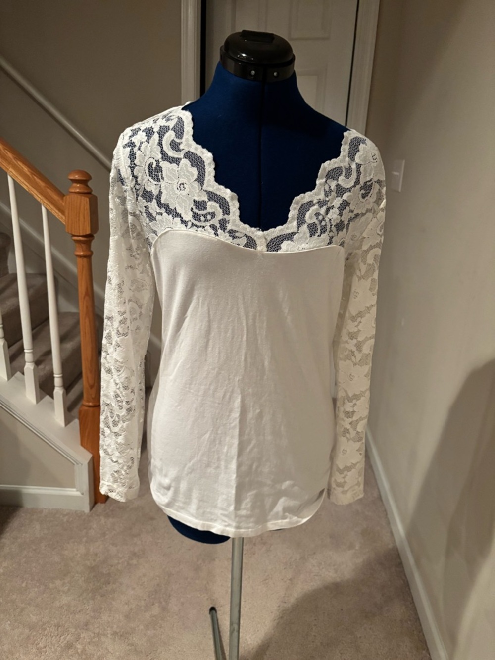 H&M White Lace Yoke Long Sleeve Top